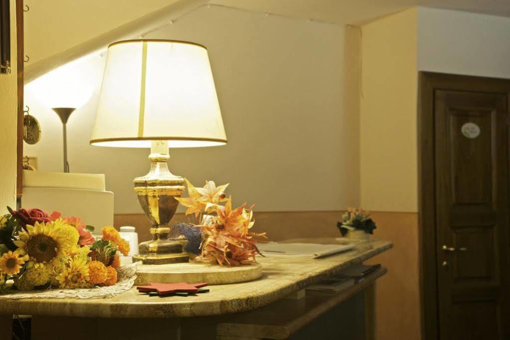 Meuble Evoe Bed & Breakfast Montepulciano Ngoại thất bức ảnh
